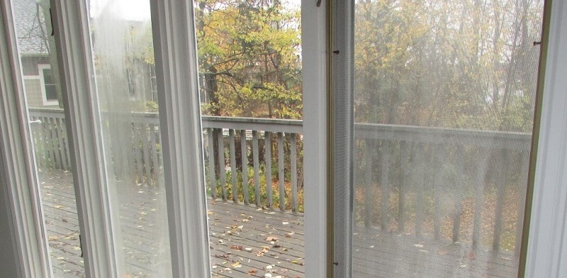 How do I clean in between double paned windows? That foggy stuff is in  between the panes and it drives me insane! : r/howto