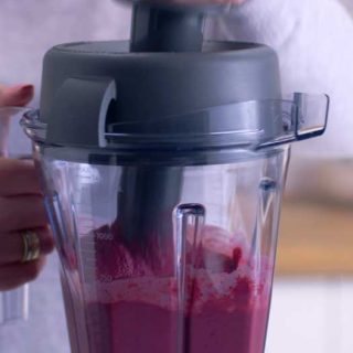 Best blender for frozen fruit smoothies