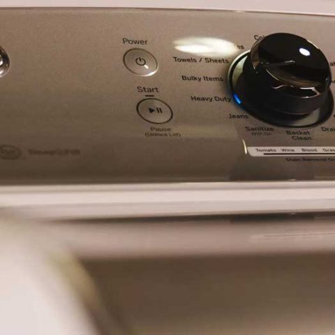 How to remove the agitator from a GE washer