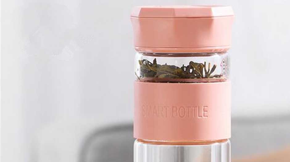 How to use a tea infuser bottle