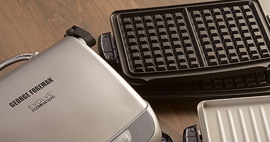 Best Waffle Maker With Removable Plates in 2022 - The Indoor Haven