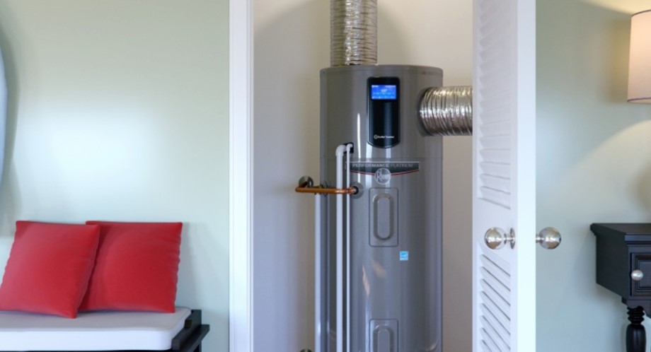 how to clean ahot water heater