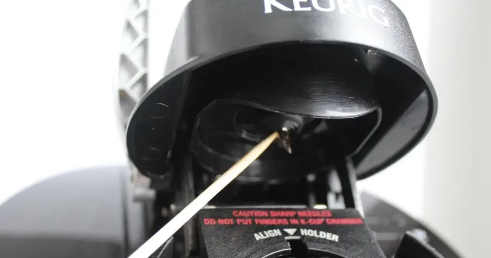 cleaning keurig needles