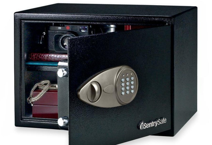 How to Unlock a Sentry Safe with a Key - The Indoor Haven