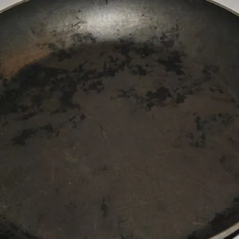 How Do You Clean a Scorched Pan?