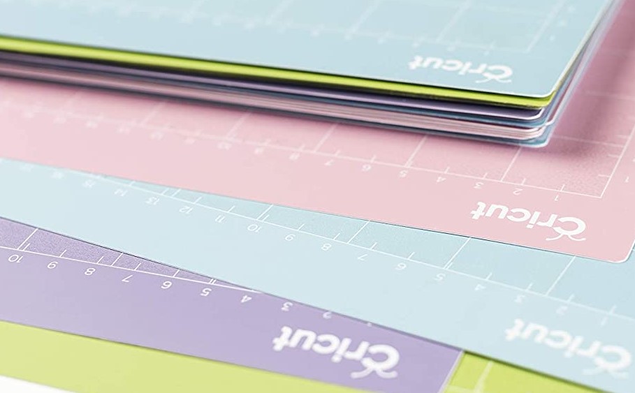 How to Clean a Cricut Mat and Make it Sticky Again