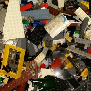 how to clean dirty lego