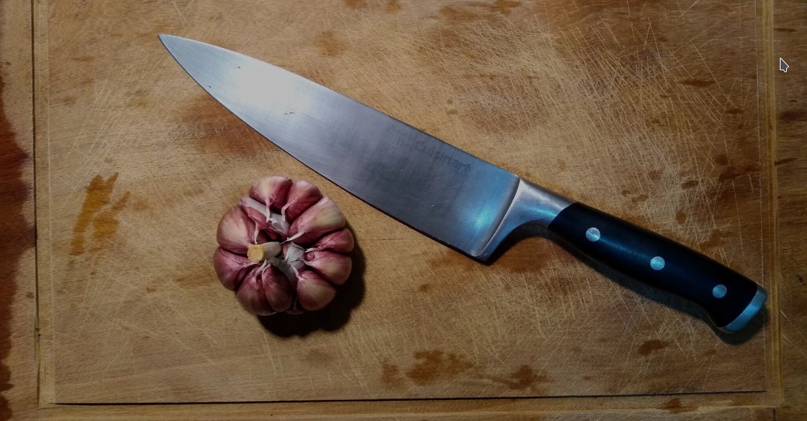 How to Sharpen a Kitchen Knife Without a Sharpener The Indoor Haven