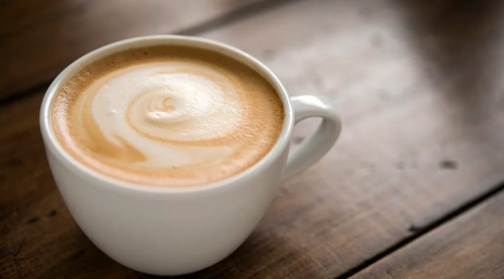 How to Make a Latte With an Espresso Machine The Indoor Haven