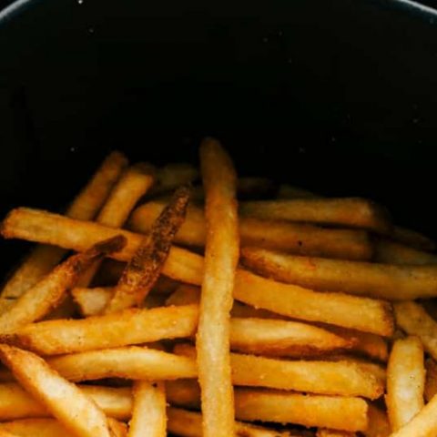 How to Cook Frozen Fries in an Air Fryer