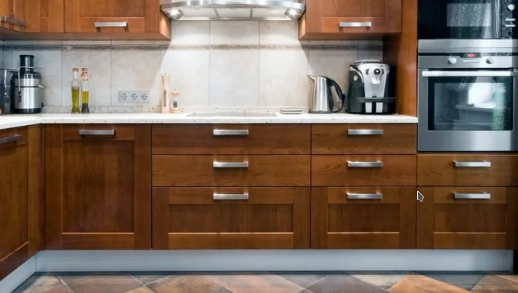 How To Clean Wooden Kitchen Cabinets, How To Clean Solid Wood Kitchen Cabinets