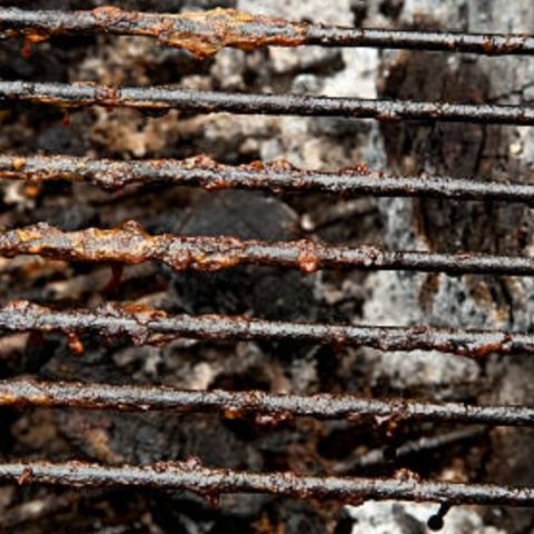 How to Keep a Charcoal Grill from Rusting