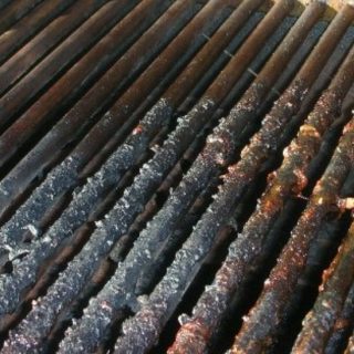 how to clean dirty grill grates