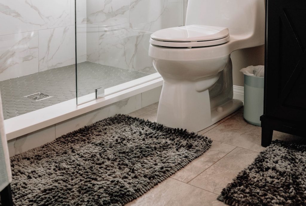 reduce noise from your flushing toilet

