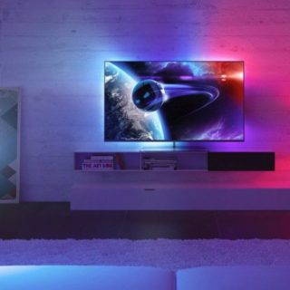 Create the Perfect Mood By Syncing Your Philips Hue Bulbs With Your Ambilight TV