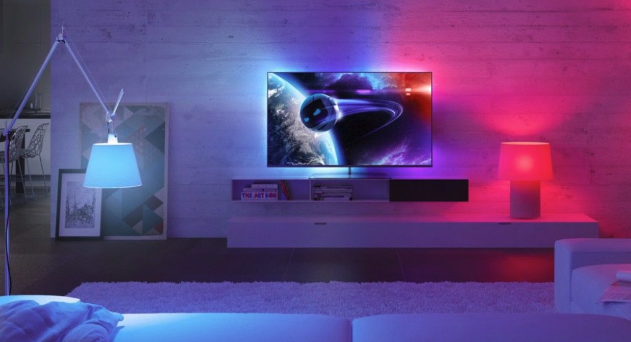 Create the Perfect Mood By Syncing Your Philips Hue Bulbs With