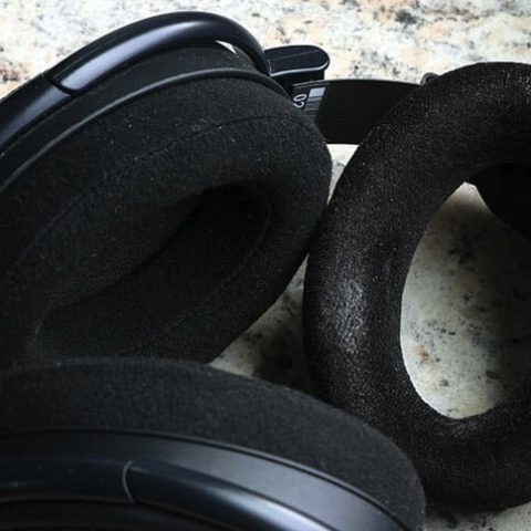 How to Clean Headphone Ear Cups